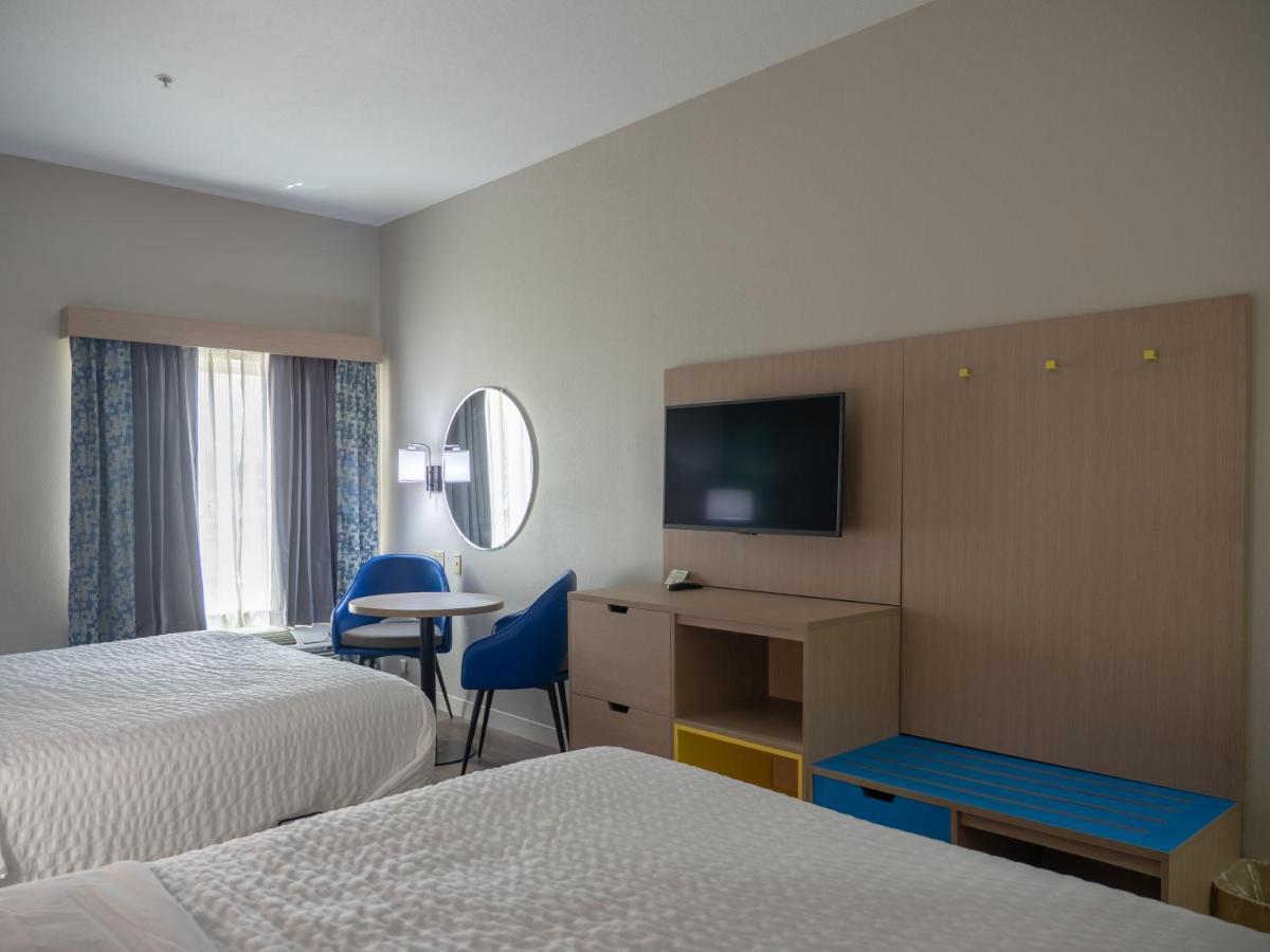 Days Inn & Suites By Wyndham Savannah North I-95 Port Wentworth Dış mekan fotoğraf