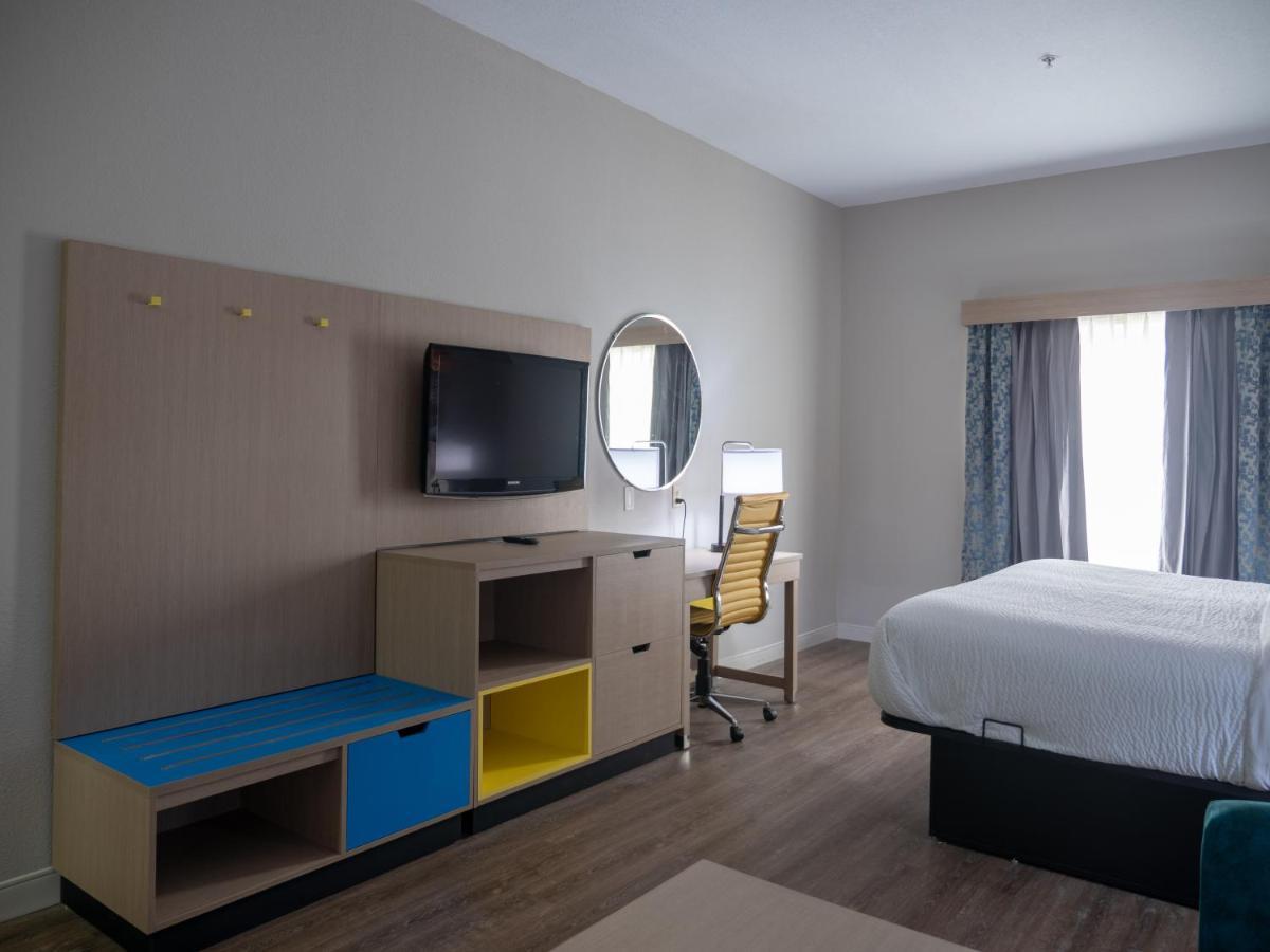 Days Inn & Suites By Wyndham Savannah North I-95 Port Wentworth Dış mekan fotoğraf
