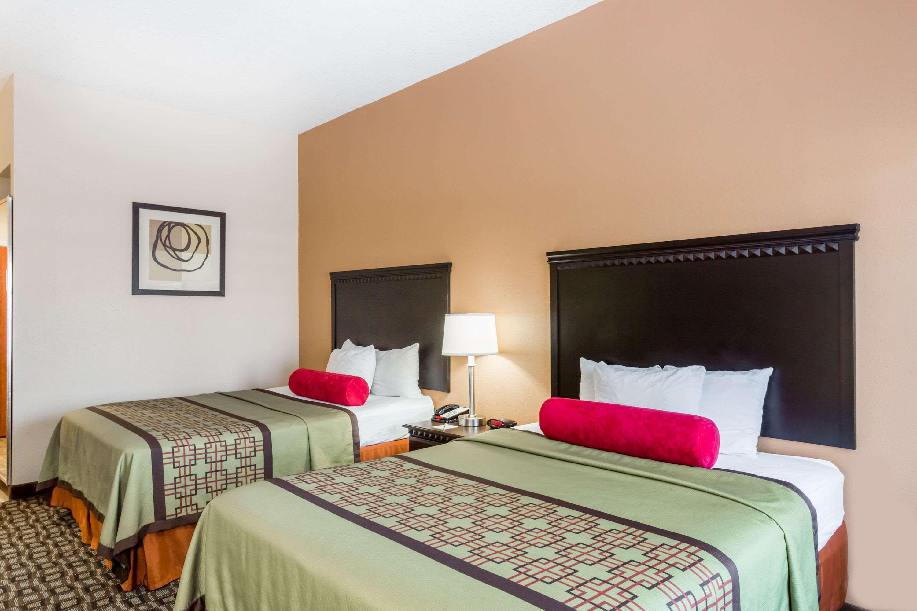 Days Inn & Suites By Wyndham Savannah North I-95 Port Wentworth Dış mekan fotoğraf