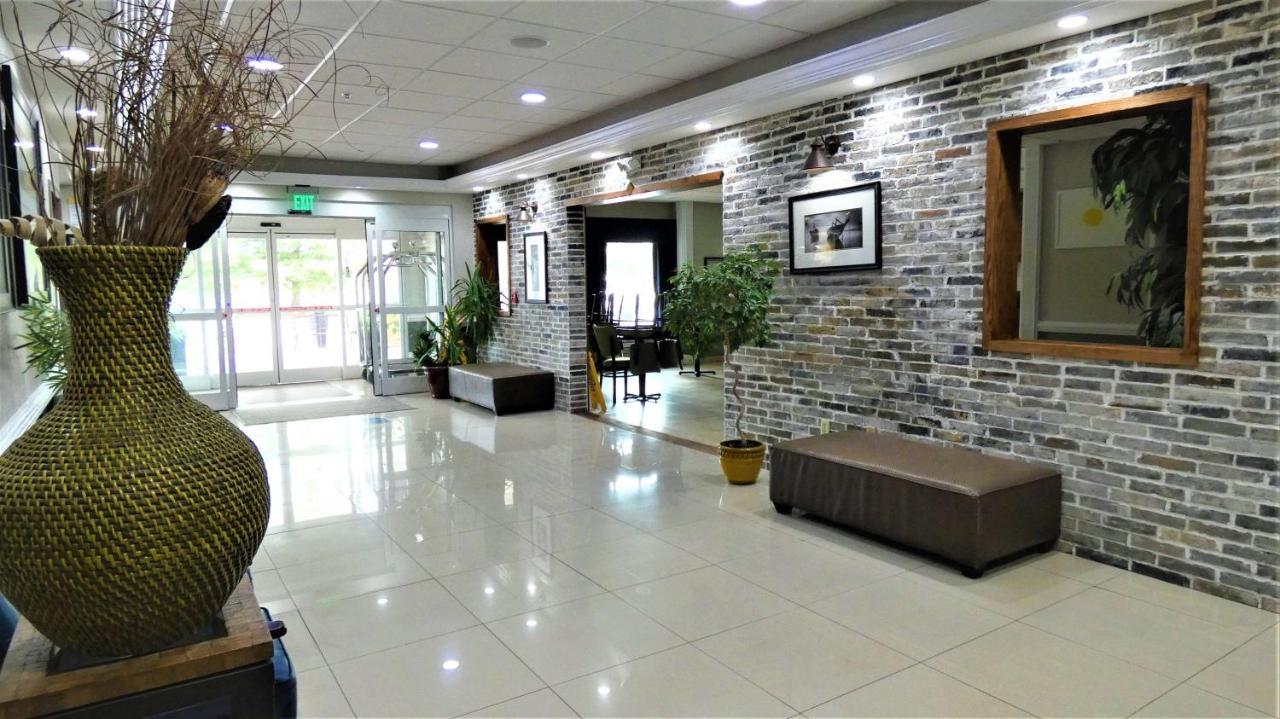 Days Inn & Suites By Wyndham Savannah North I-95 Port Wentworth Dış mekan fotoğraf